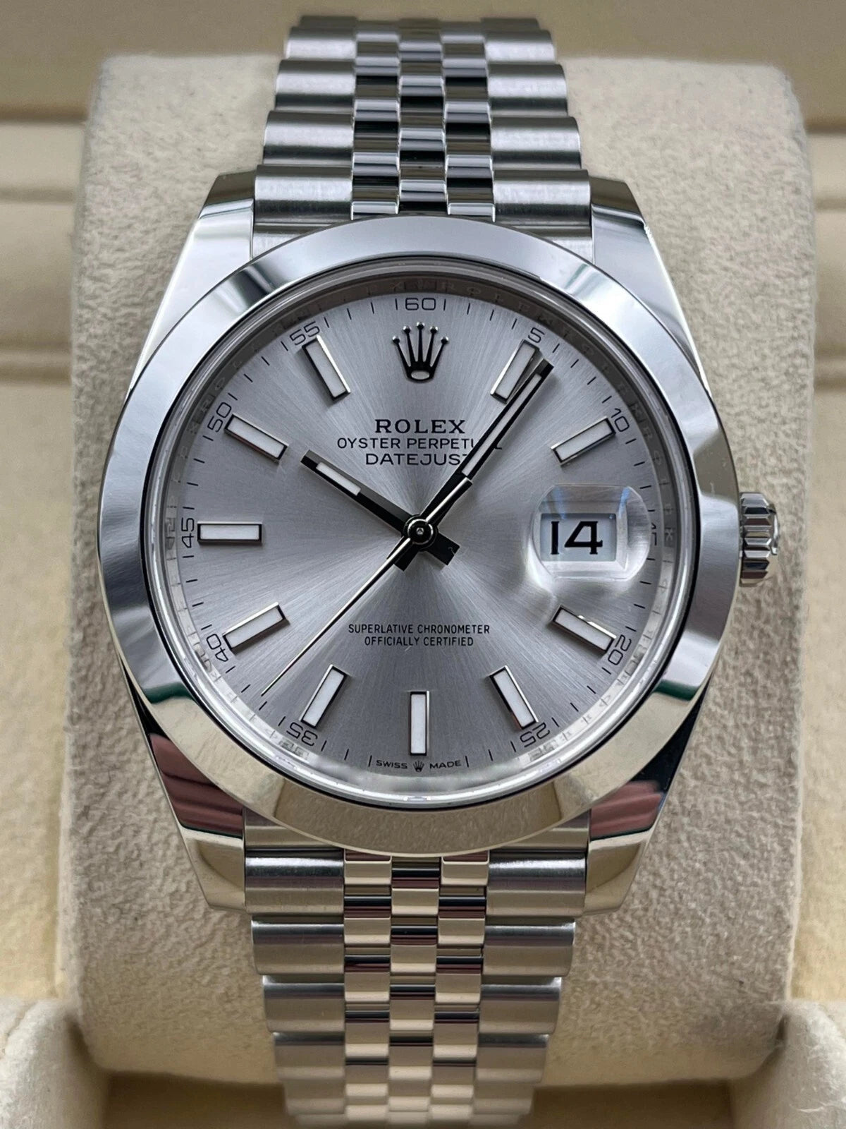 Rolex Datejust 41mm Smooth Silver Index Dial Jubilee Bracelet 126300 Box & Papers 2024