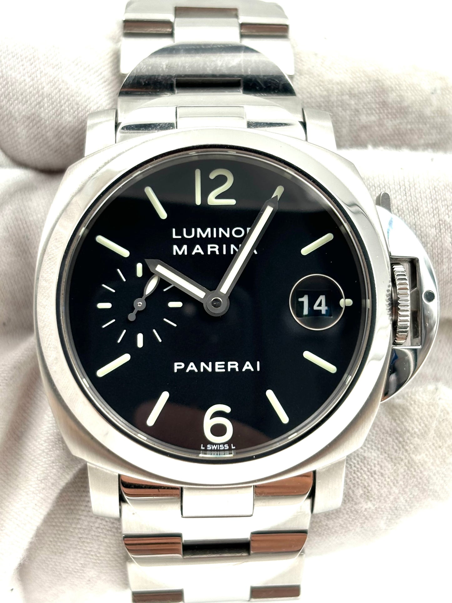 Panerai Luminor Marina Black Dial Stainless Steel Bracelet PAM00050 Box & Papers 2003