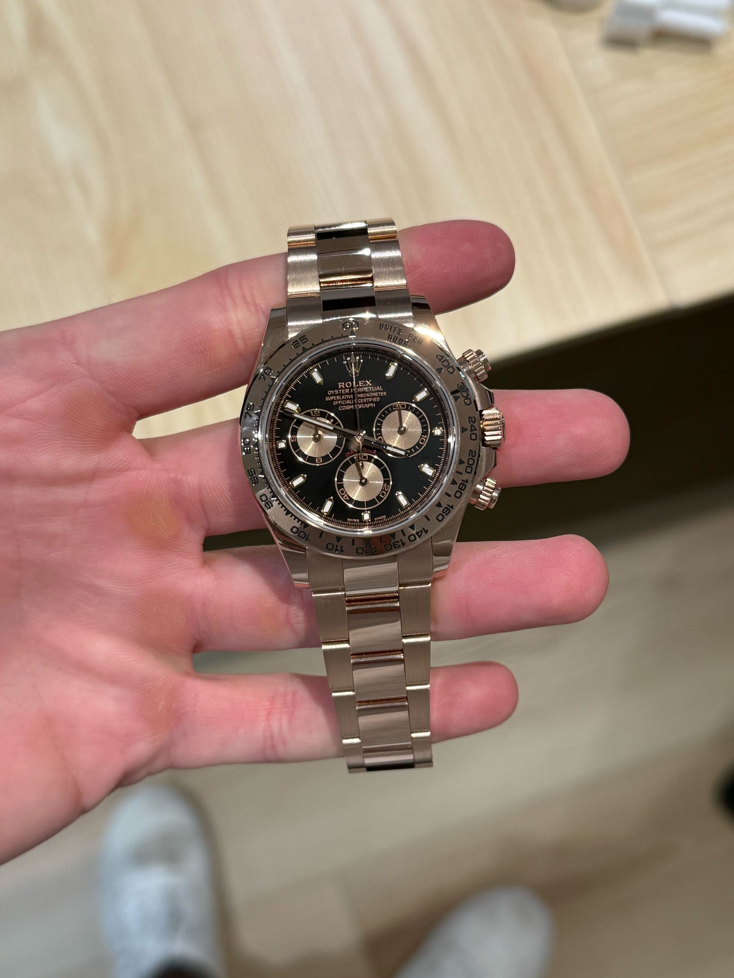 Rolex Daytona 40mm Black Index Dial Rose Gold Box & Papers 2020
