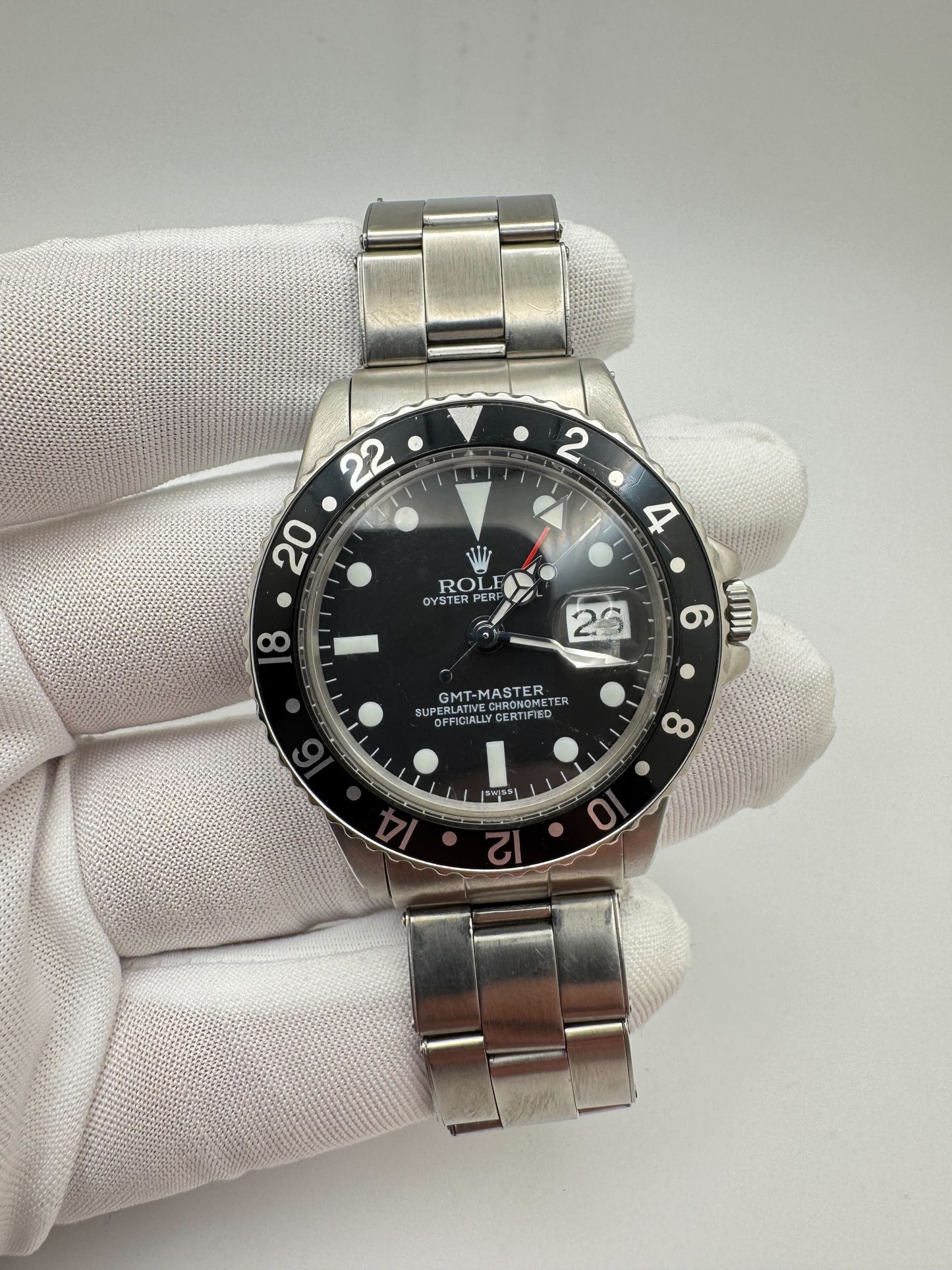 Rolex GMT-Master 1675 W/ Service Card