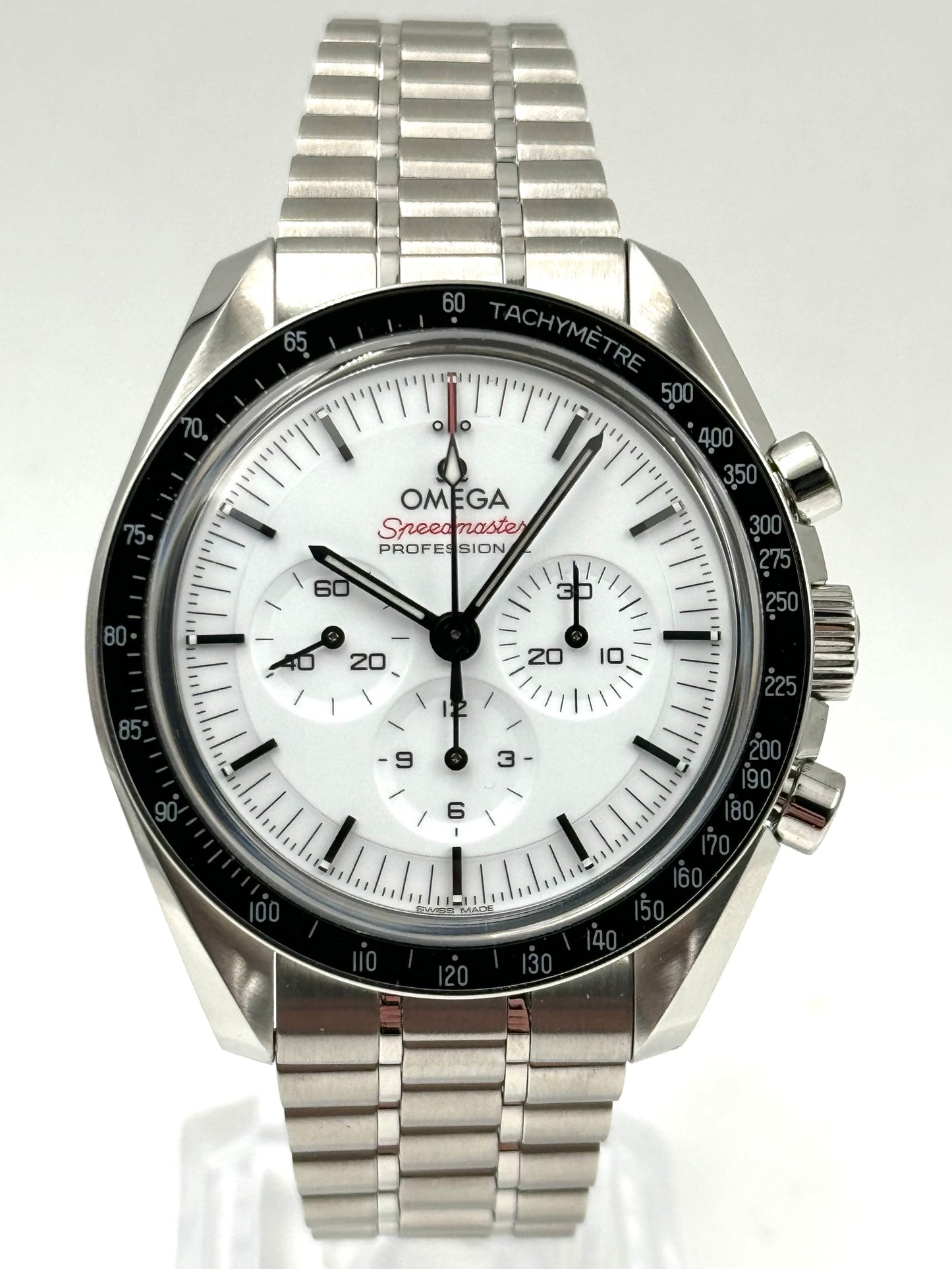 Omega Speedmaster Moonwatch White Dial 42mm 310.30.42.50.04.001 Unworn 2025