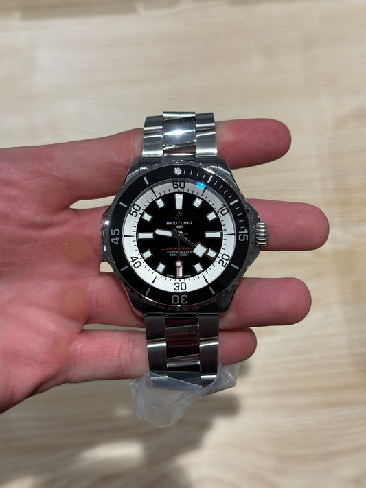 Breitling Superocean Automatic 46 Black Dial Stainless Steel Bracelet A17378 Box & Papers 2023