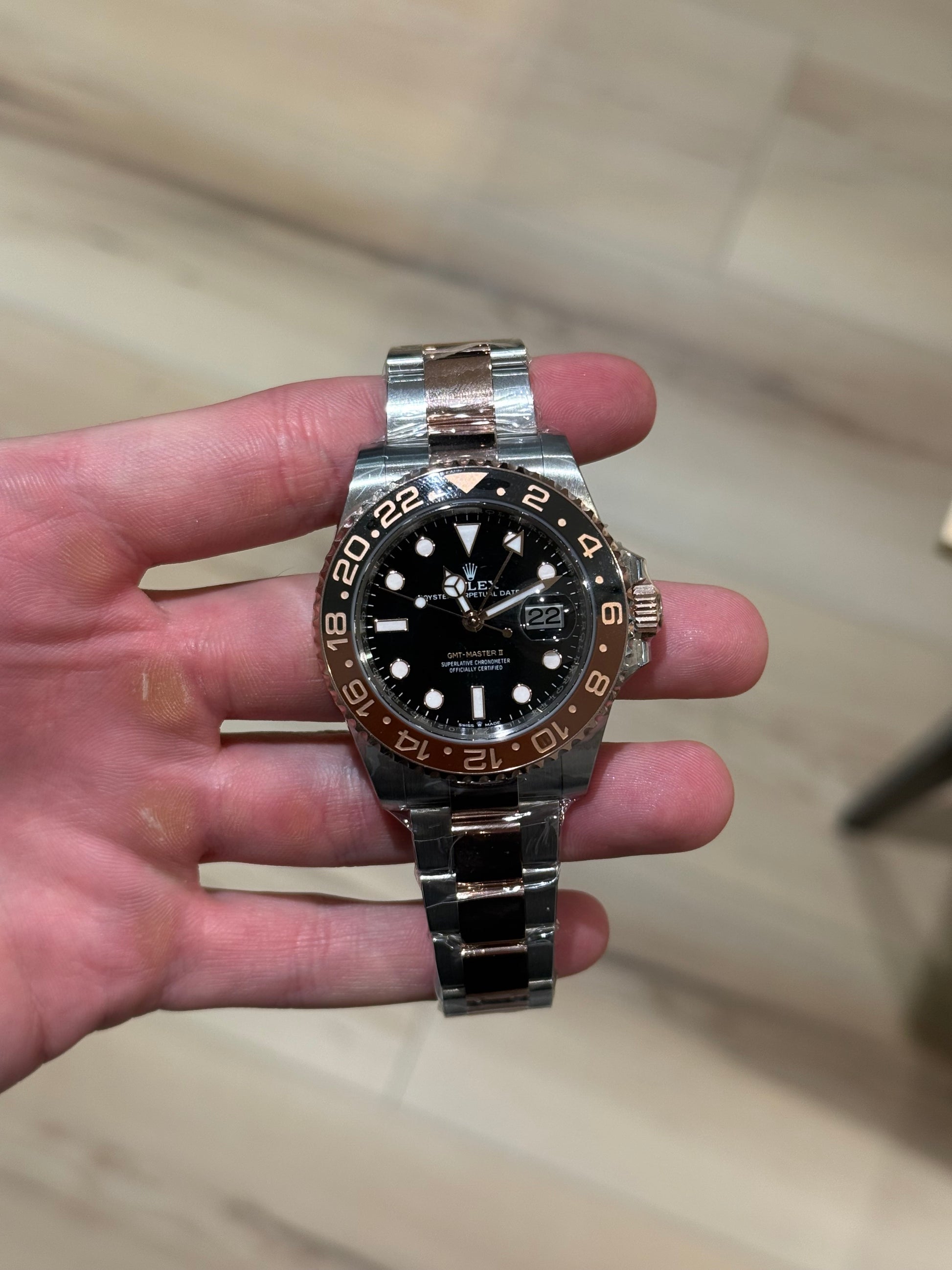 Rolex GMT-Master II Rootbeer Two Tone Rose Gold 126711CHNR Box