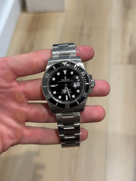 Rolex Submariner Date 41mm Black 126610LN Box & Papers 2022