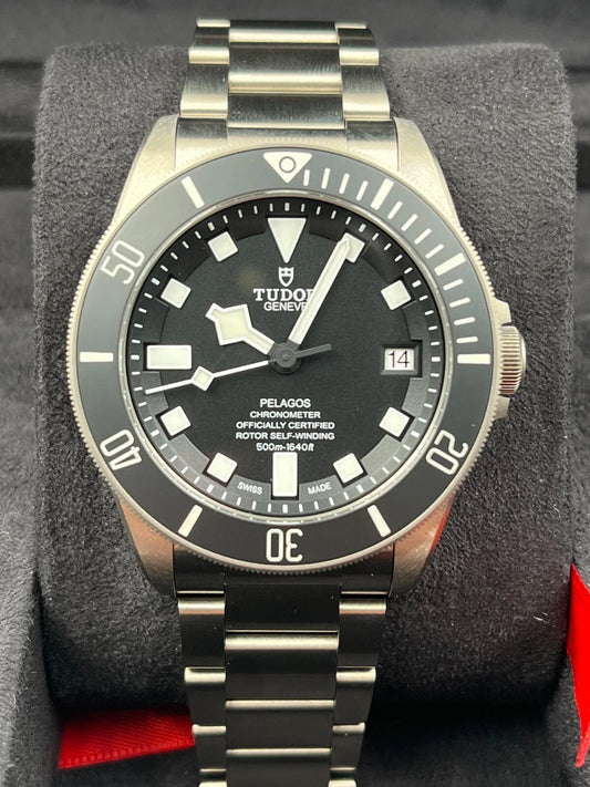 Tudor Pelagos Black Dial Titanium 42mm 25600TN Box & Papers 2023